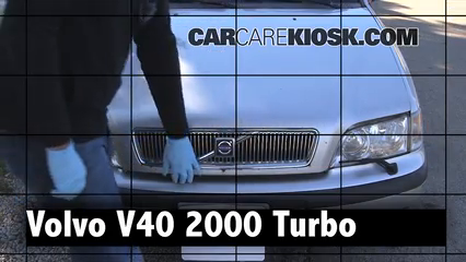 2000 Volvo V40 1.9L 4 Cyl. Turbo Review
